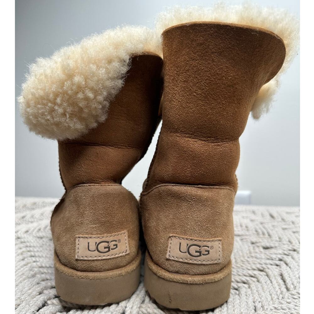 Ugg: Chestnut Classic Short Boot - image 4